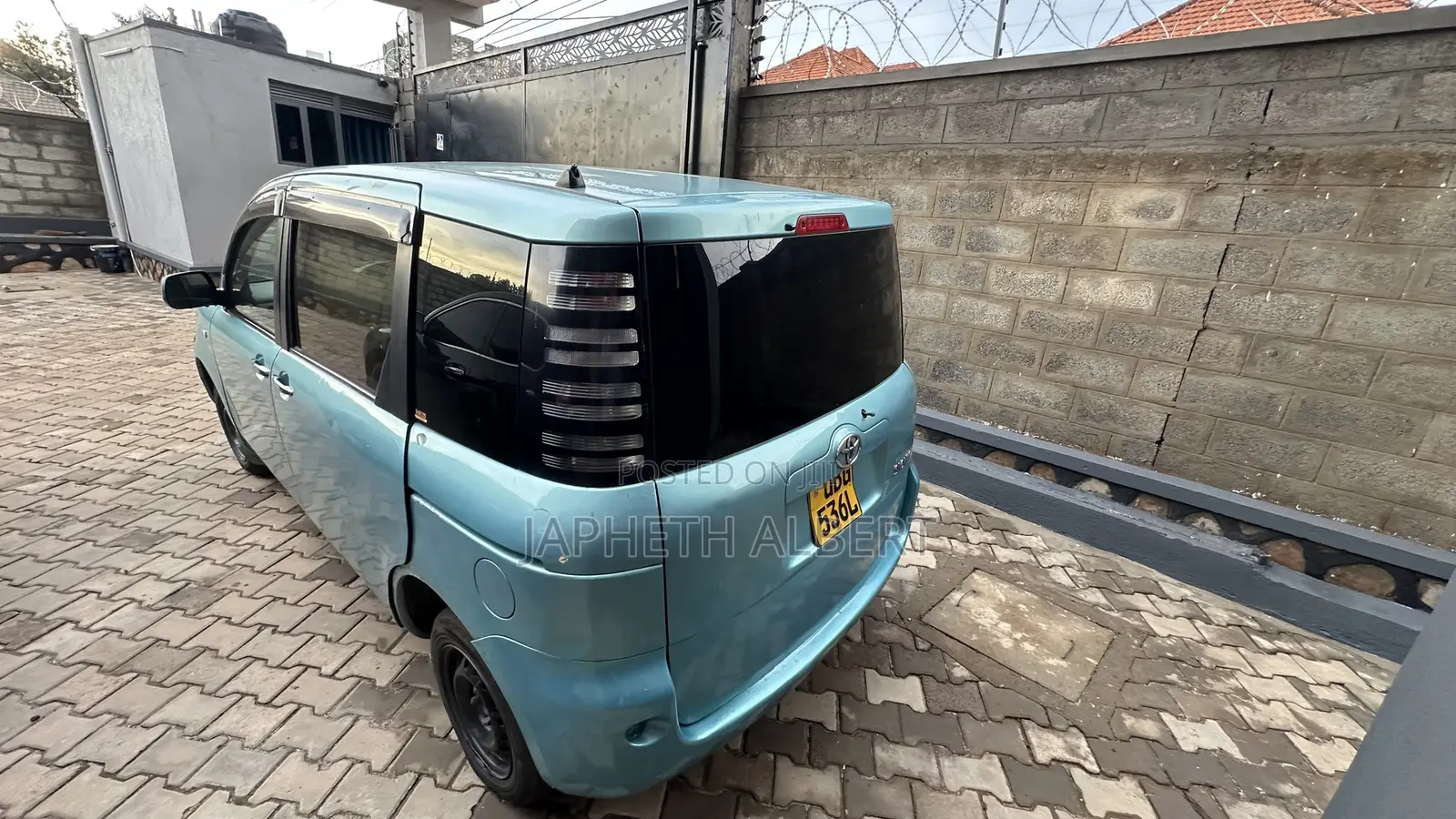 Toyota Sienta 1.5 AWD 2007 Blue