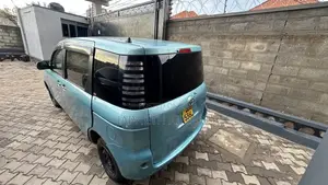 Toyota Sienta 1.5 AWD 2007 Blue