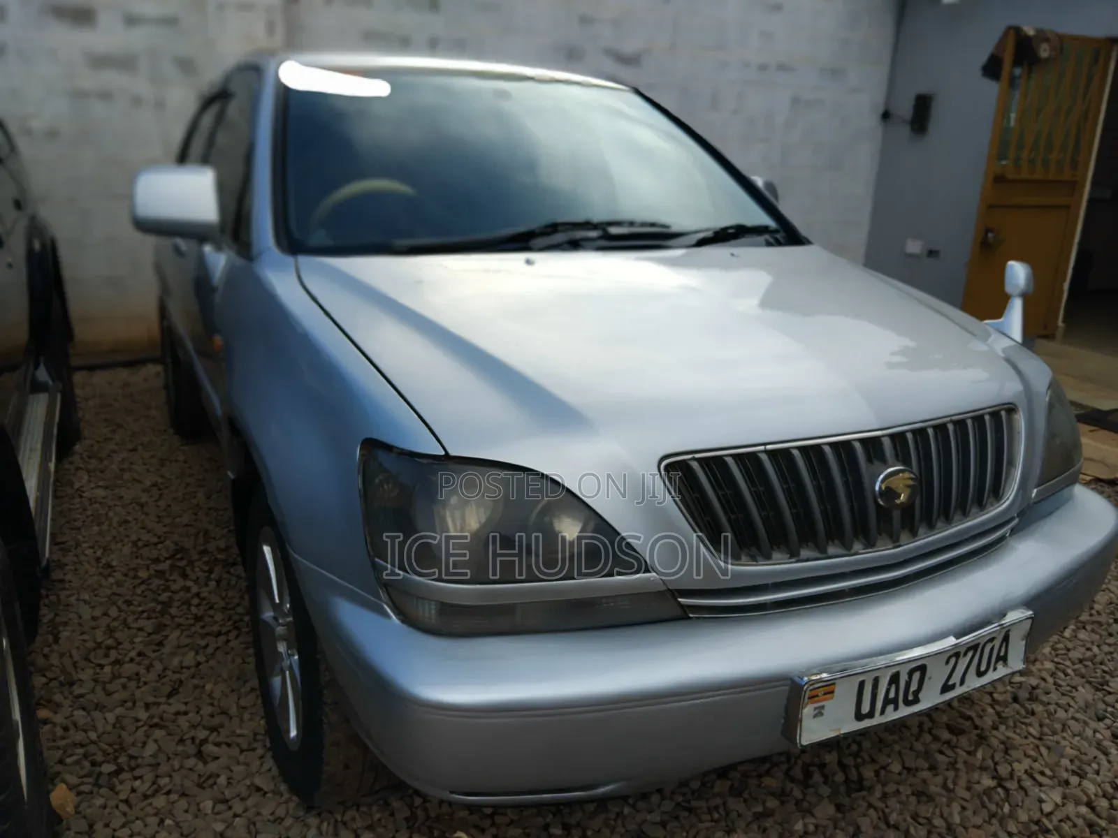 Toyota Harrier 1998 Silver