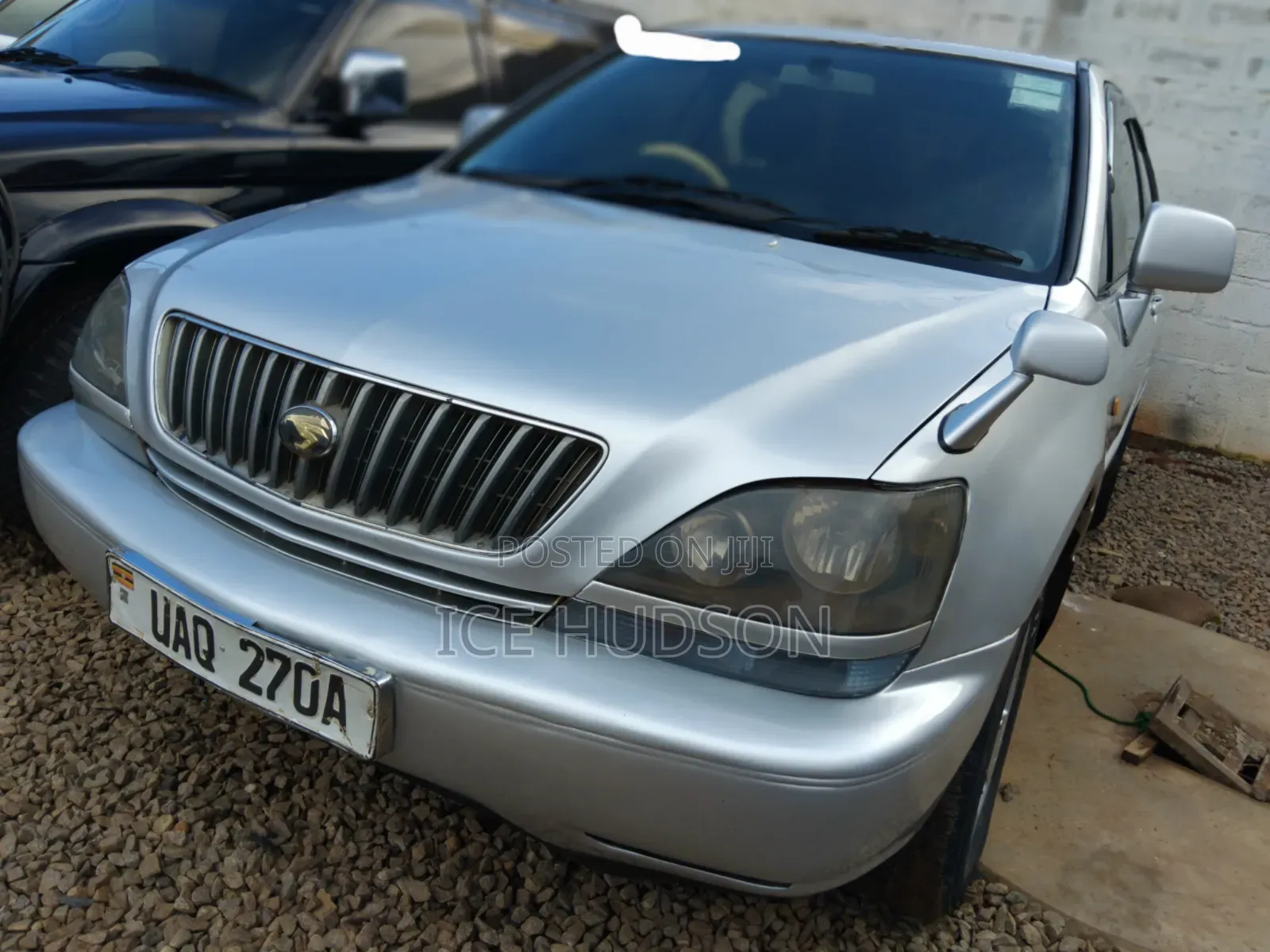 Toyota Harrier 1998 Silver