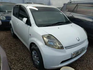 Toyota Passo 2010 White