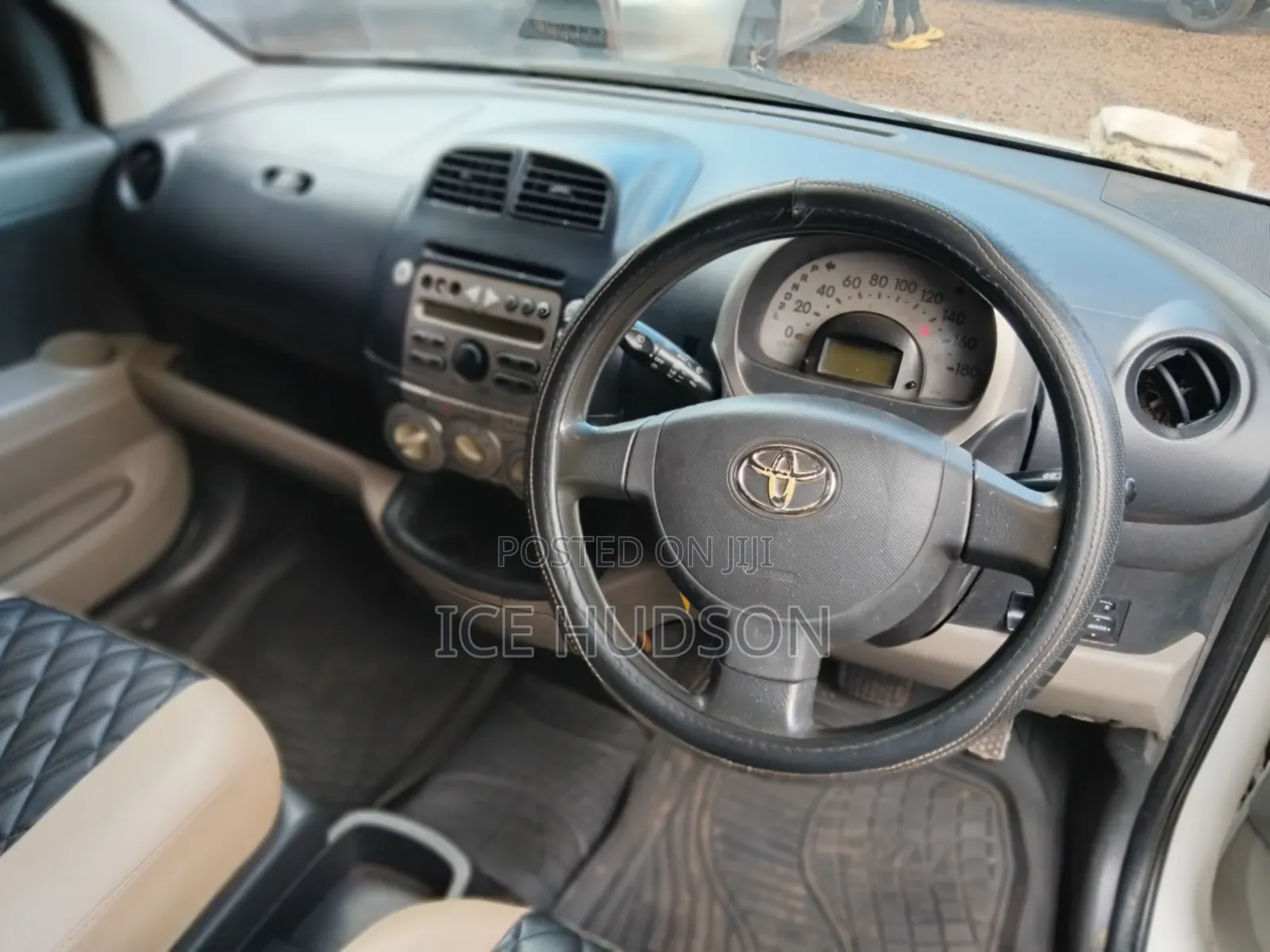 Toyota Passo 2010 White