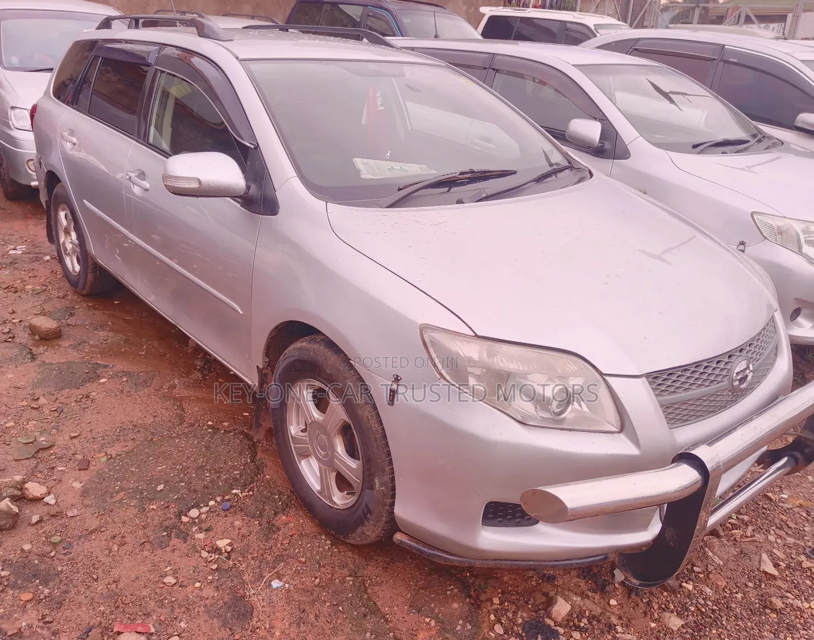 Toyota Corolla Fielder 1.5 Petrol FWD 2010 Silver