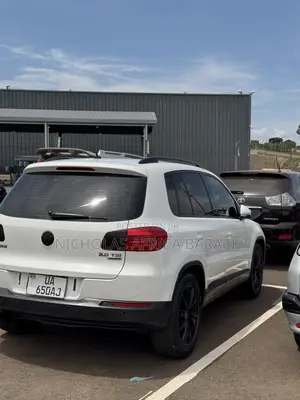 Volkswagen Tiguan 2.0 S 4Motion 2012 White