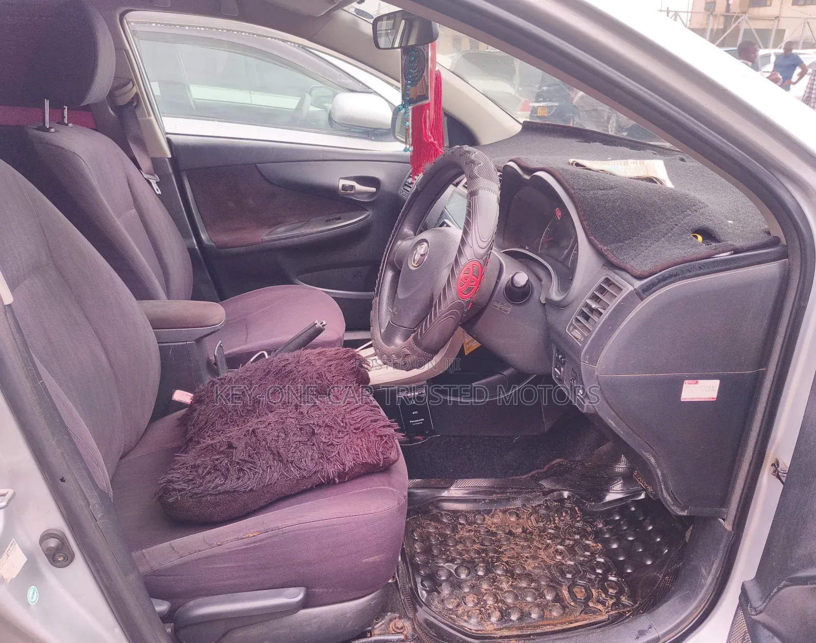 Toyota Corolla Fielder 1.5 Petrol FWD 2010 Silver