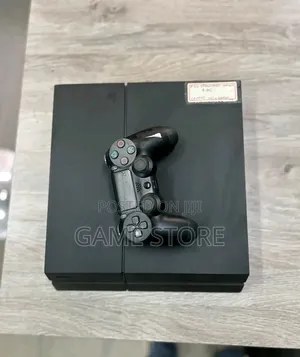 PS4 Standard Original - Your Roommate Has Lost the Remote Again!