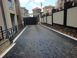 Furnished 2bdrm Block of Flats in Kyanja, Central Division for sale