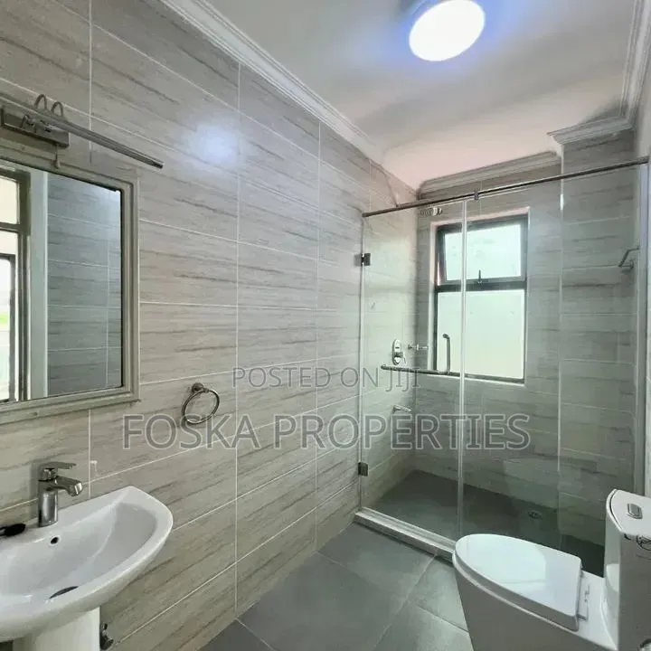 3bdrm Apartment in Kansanga Estate, Central Division for rent