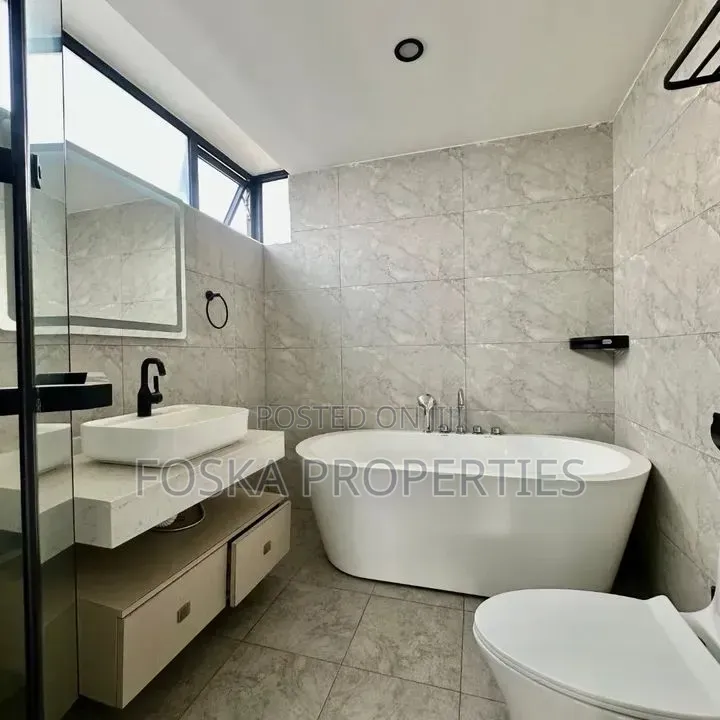 3bdrm Apartment in Kansanga Estate, Central Division for rent