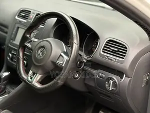 Volkswagen Golf 2012 White