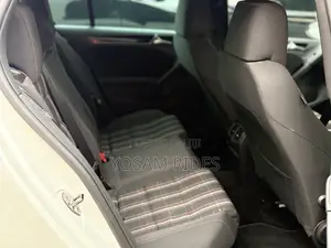 Volkswagen Golf 2012 White