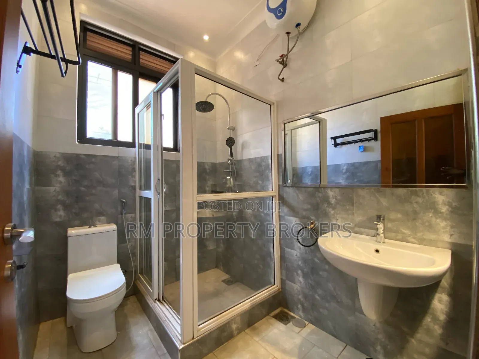 2bdrm Apartment in Bukoto, Central Division for rent