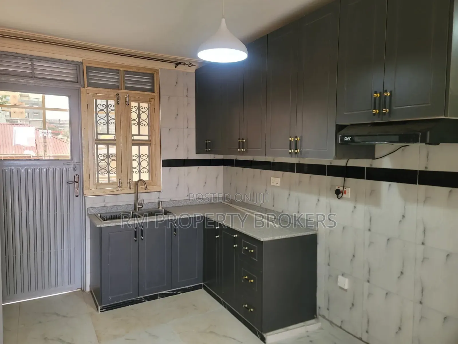 2bdrm Apartment in Lweza, Central Division for rent