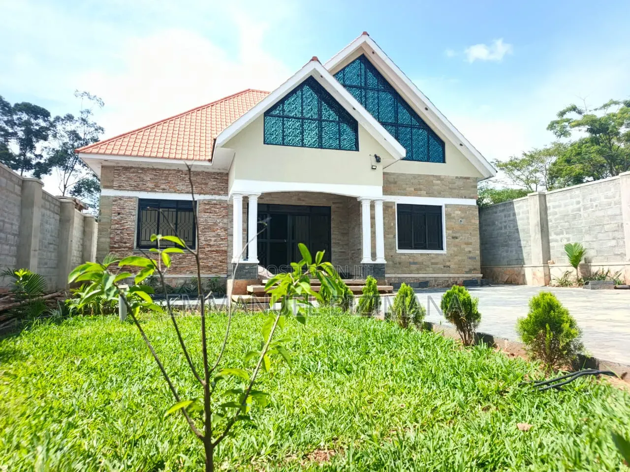 Furnished 4bdrm Bungalow in Seeta, Central Division for sale