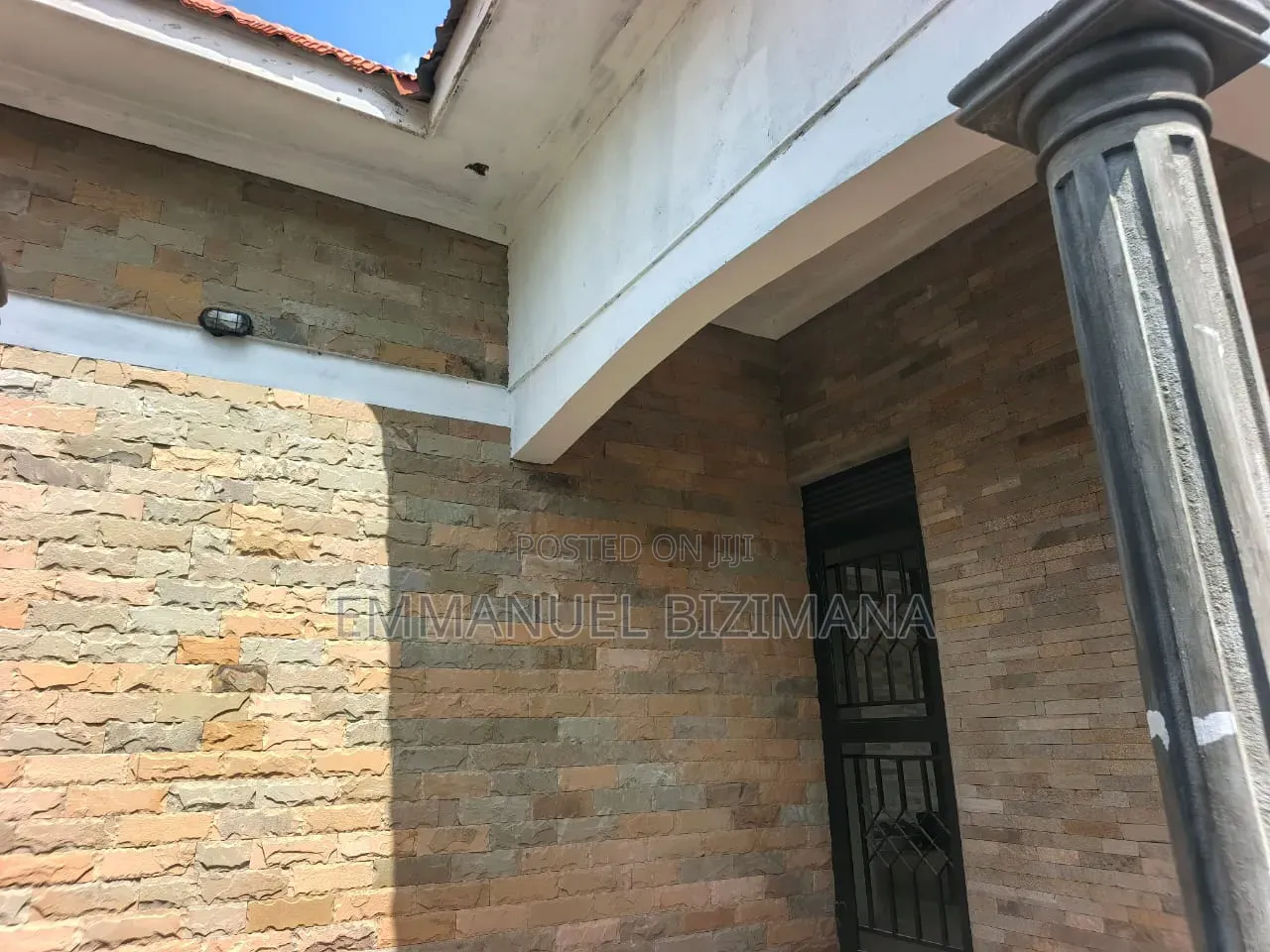 Furnished 4bdrm Bungalow in Seeta, Central Division for sale