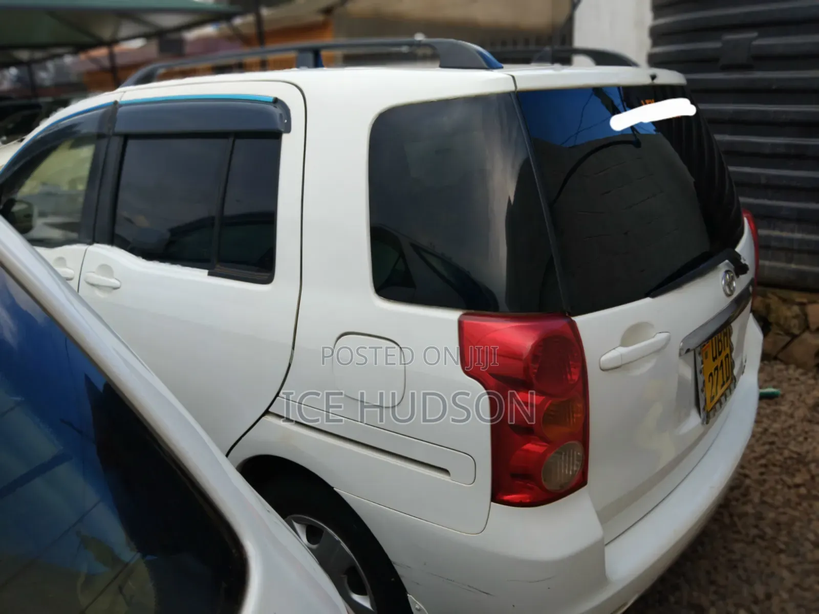 Toyota Raum 2006 White