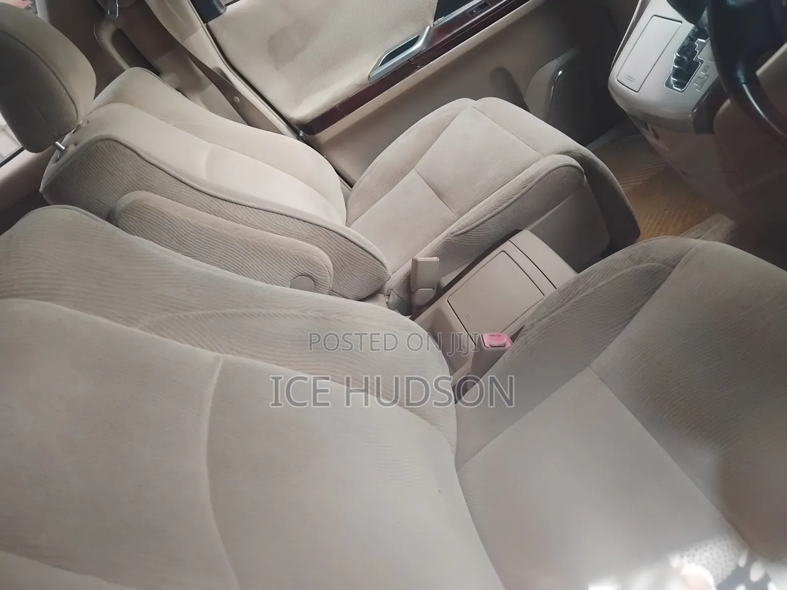 Toyota Alphard 2011 White