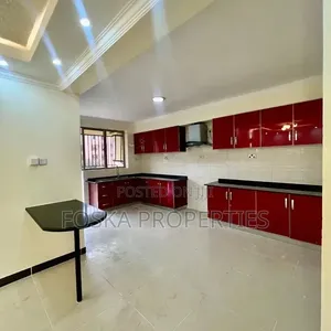 3bdrm Apartment in Bugolobi Estate, Central Division for rent