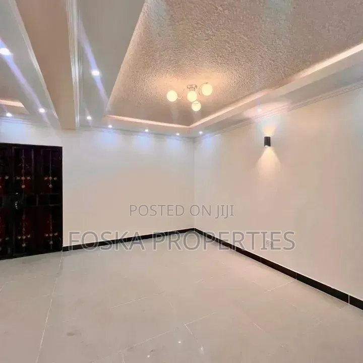 3bdrm Apartment in Bugolobi Estate, Central Division for rent