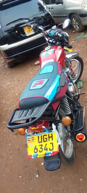 TVS HLX 125 2024 Red