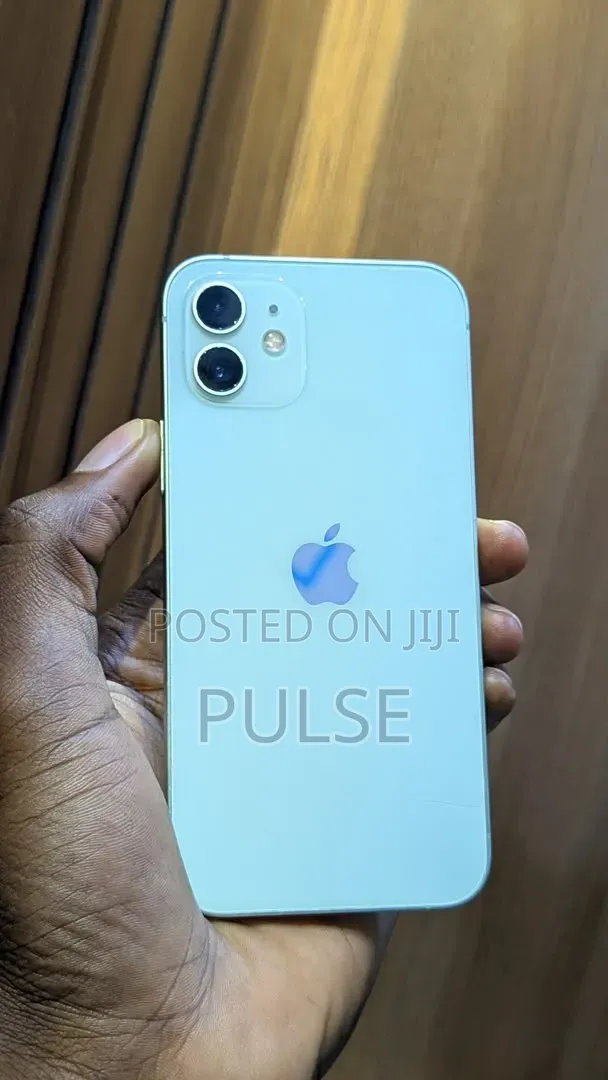 Apple iPhone 12 64 GB White