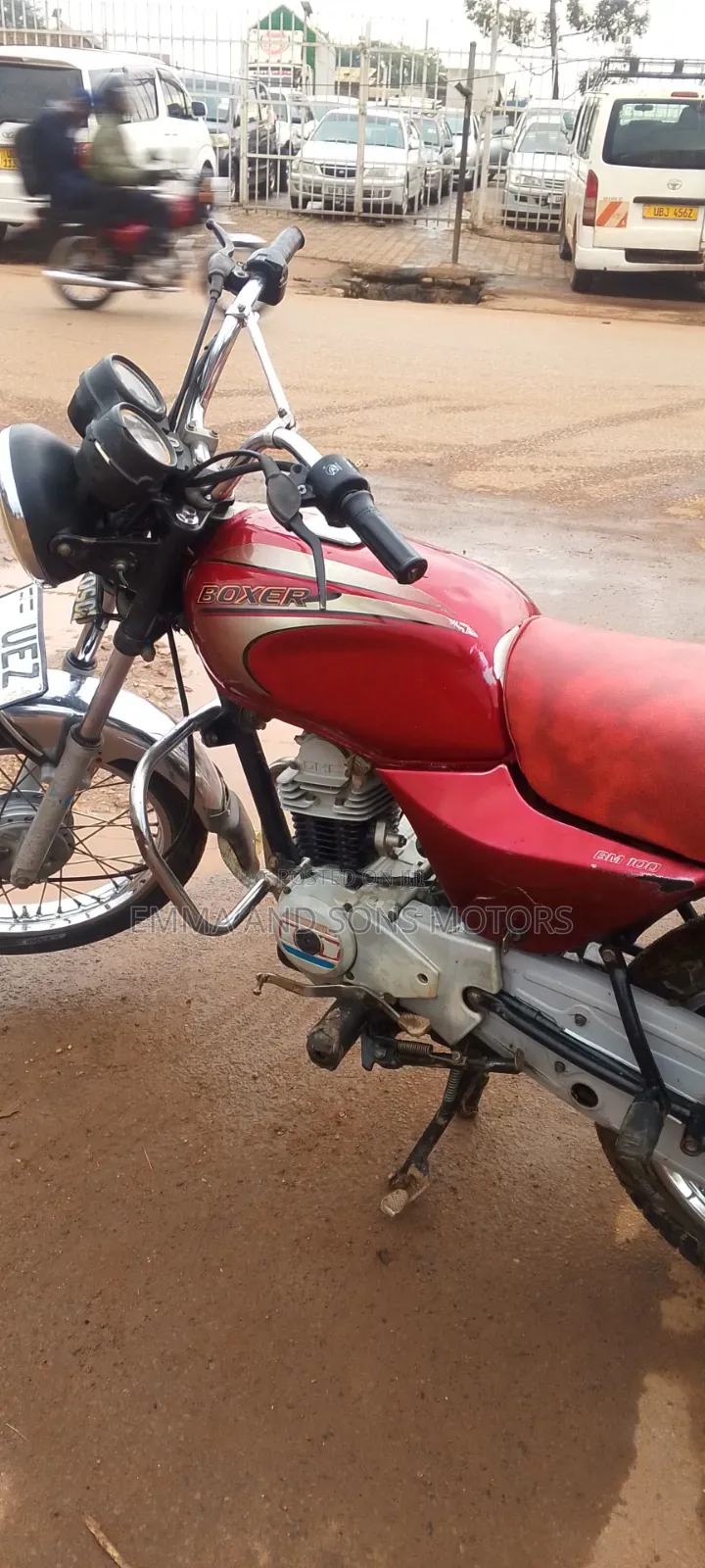 Bajaj Boxer 100 2022 Red