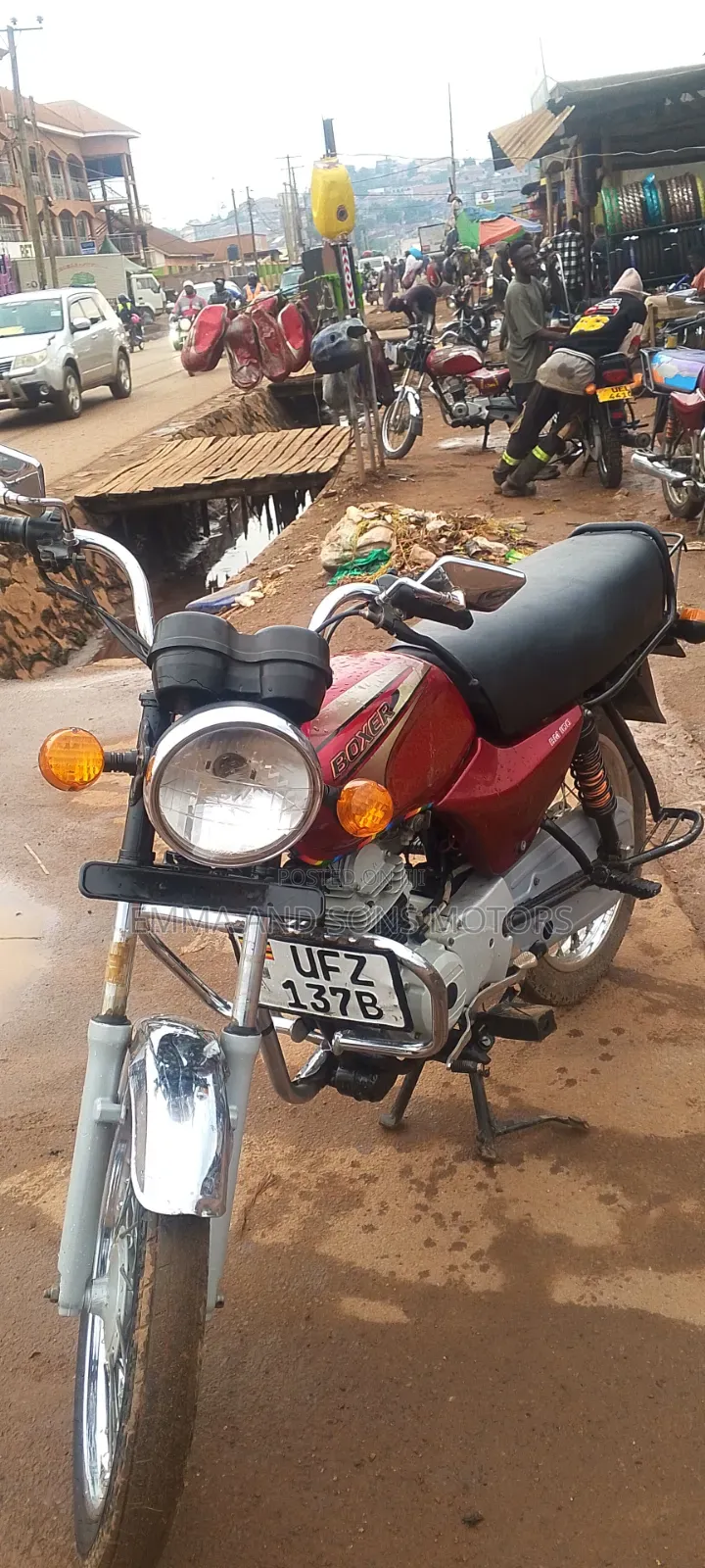 Bajaj Boxer 100 2022 Red