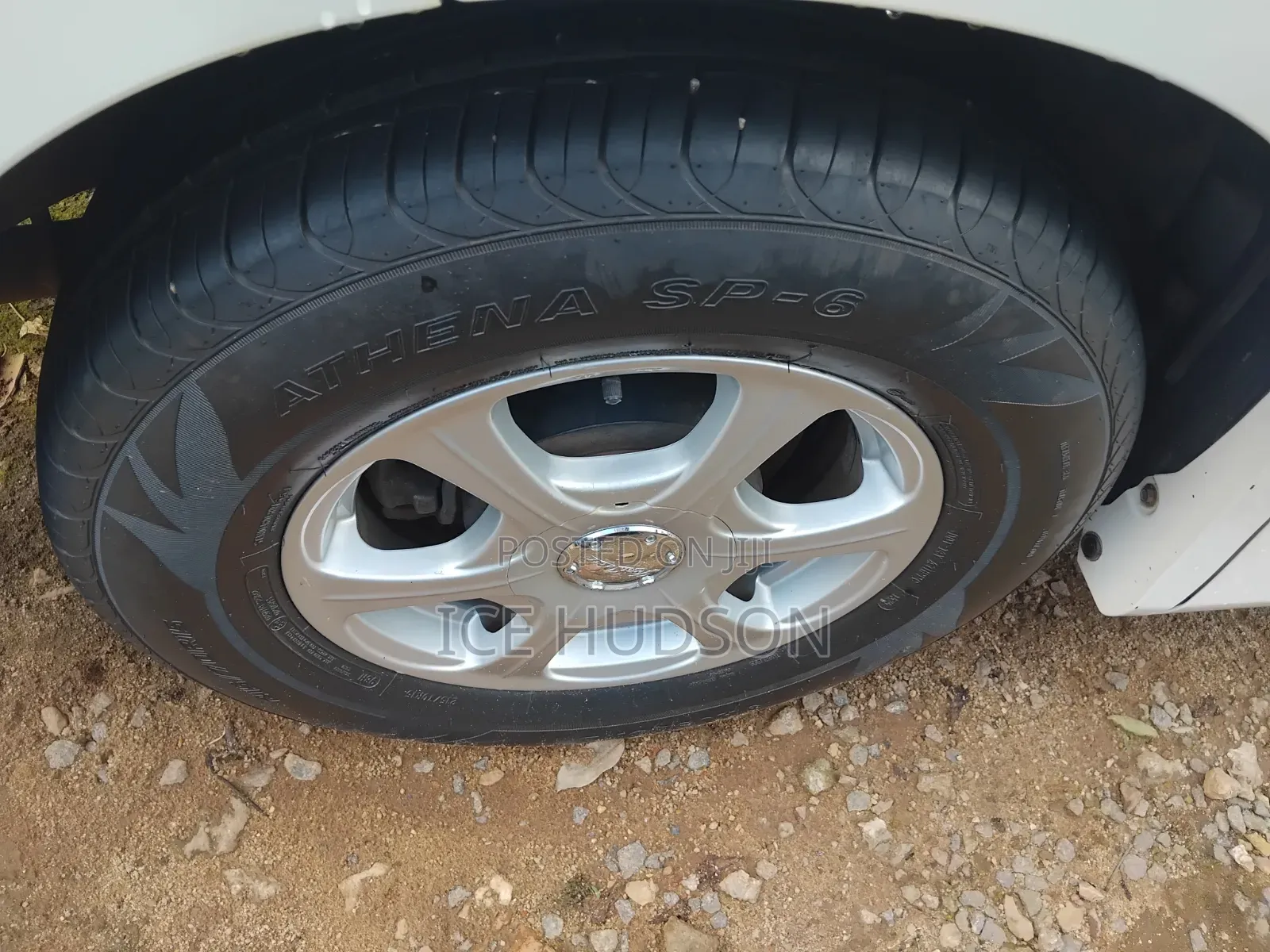 Toyota Noah 2013 White