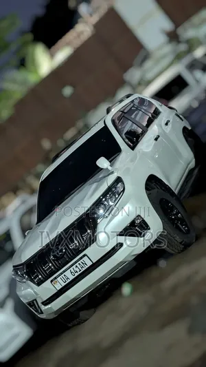 Toyota Land Cruiser Prado 2.8 2021 White