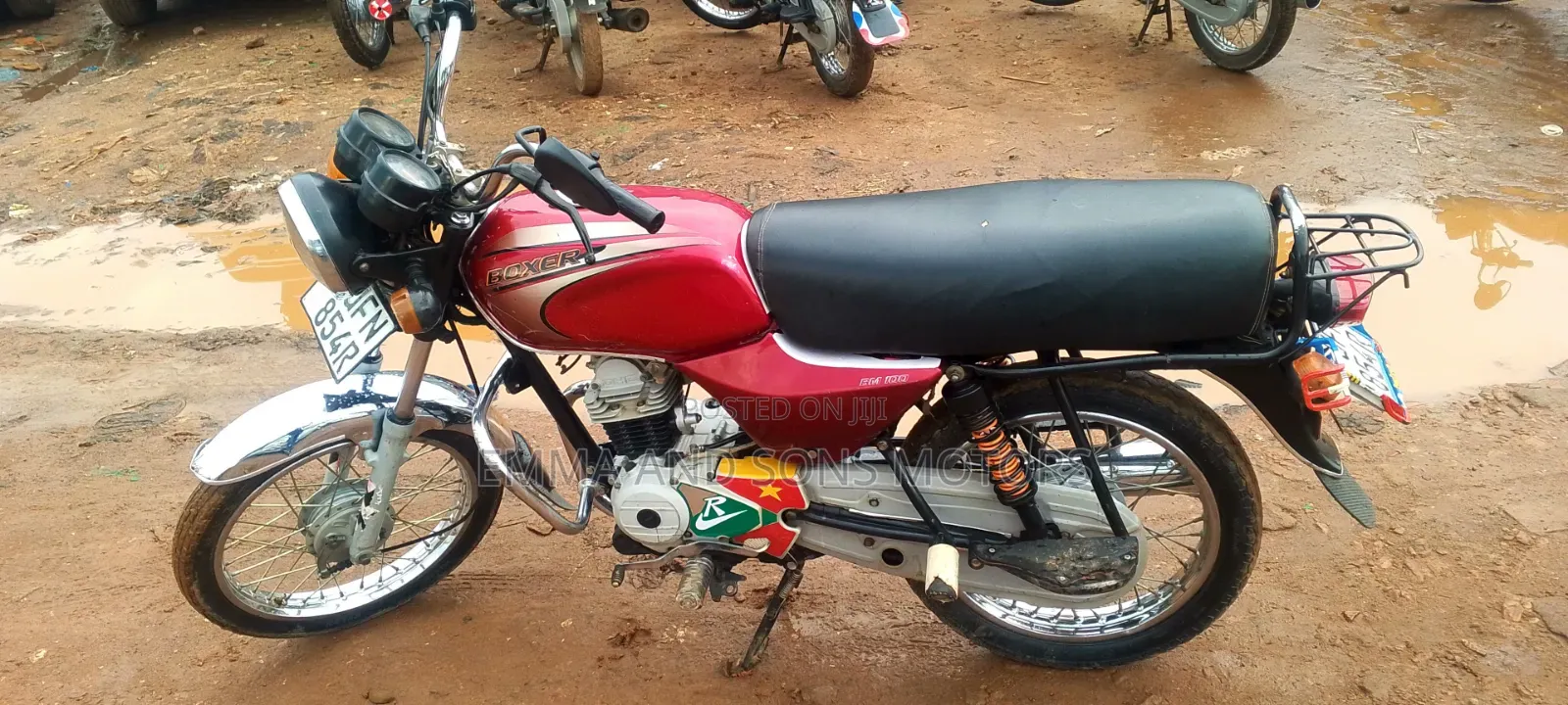 Bajaj Boxer 100 2022 Red