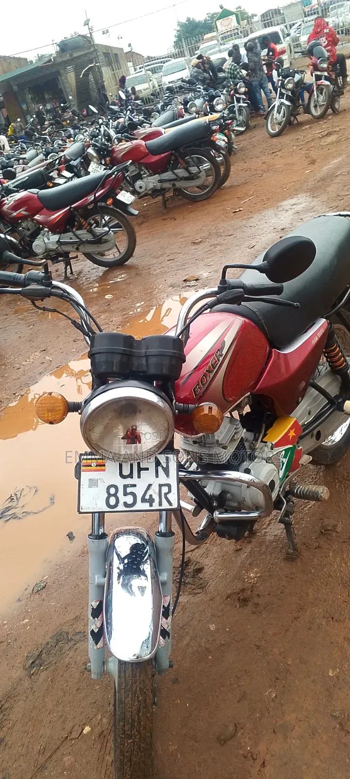 Bajaj Boxer 100 2022 Red