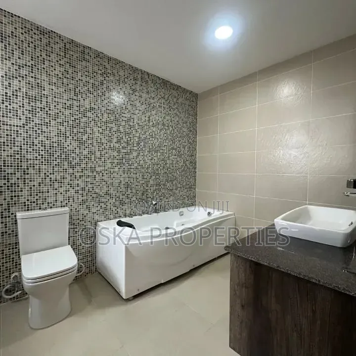 4bdrm Apartment in Buziga, Central Division for rent