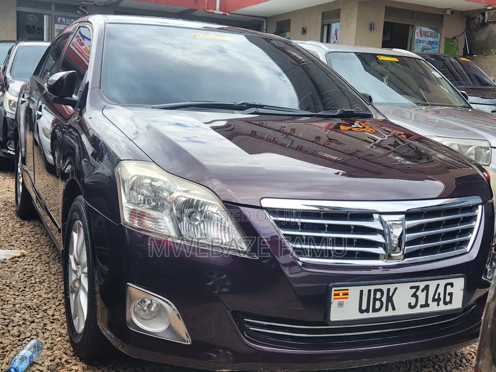 Toyota Premio 2014 Maroon