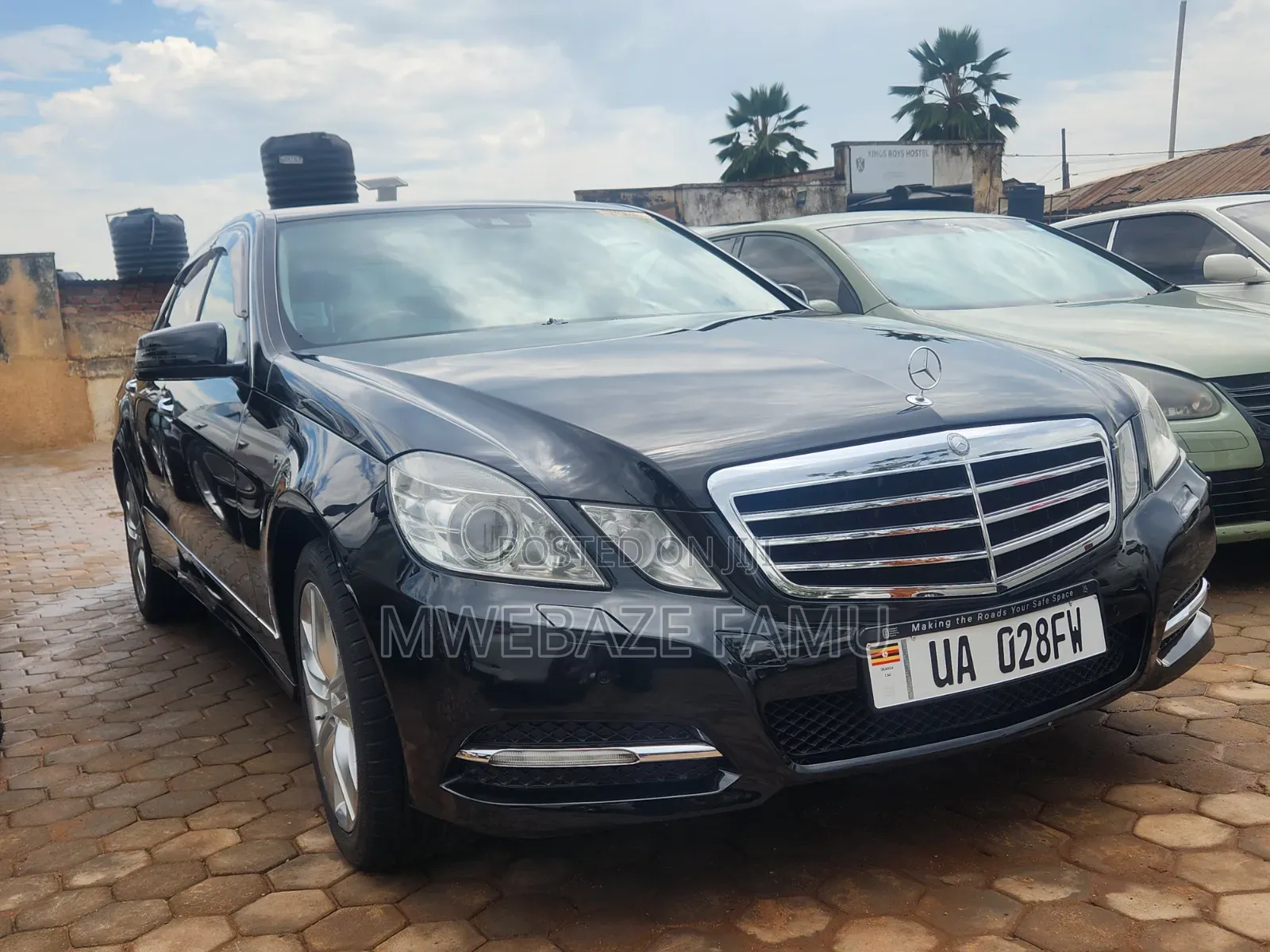 Mercedes-Benz E300 2010 Black