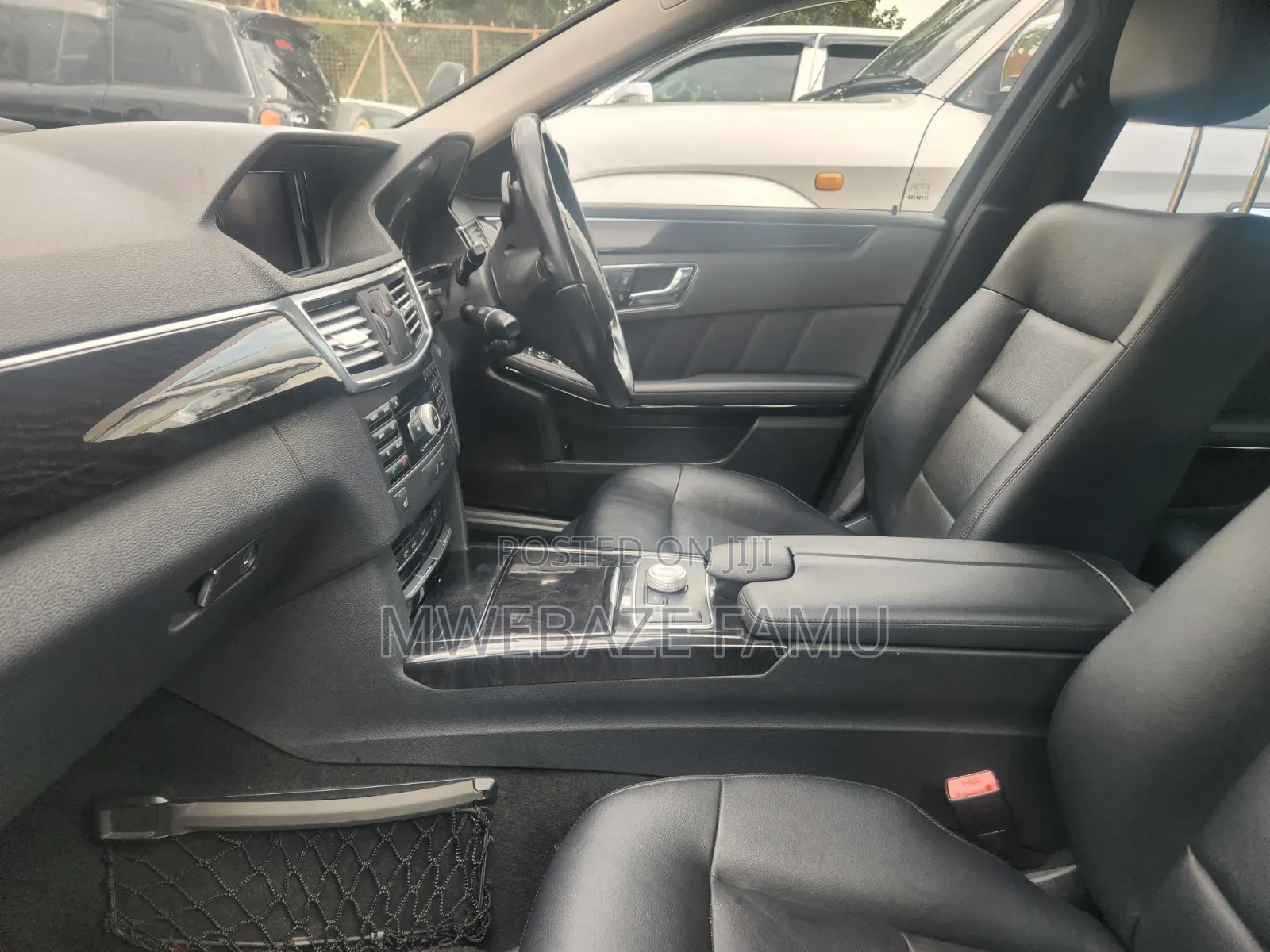 Mercedes-Benz E300 2010 Black