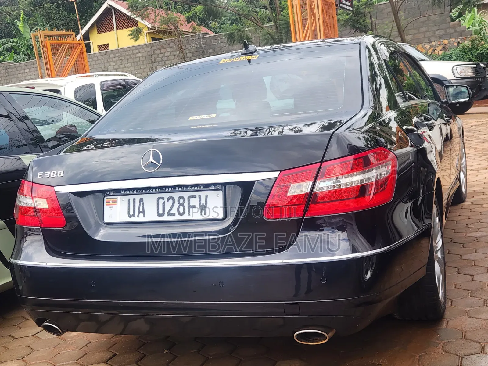 Mercedes-Benz E300 2010 Black