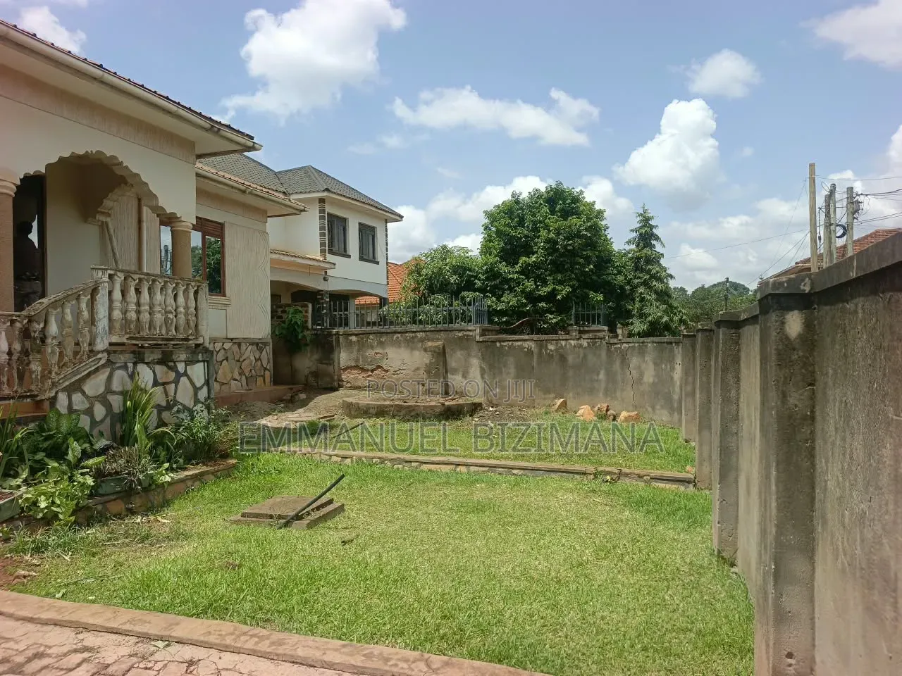 Furnished 3bdrm Bungalow in Kira, Central Division for sale