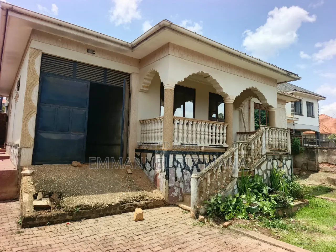 Furnished 3bdrm Bungalow in Kira, Central Division for sale