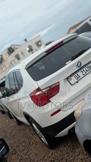 BMW X3 xDrive28i 4dr SUV AWD (2.0L 4cyl Turbo 8A) 2014 White