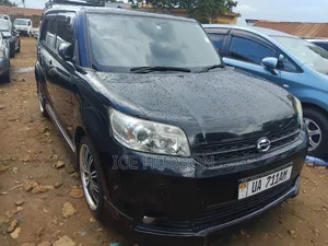Toyota Corolla Rumion 2011 Black