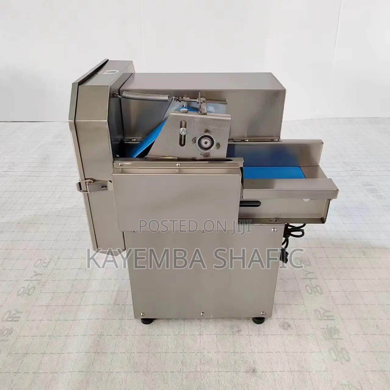 Commercial Conveyor Electric Vegetable Slicer & Cutter Machine 500kg