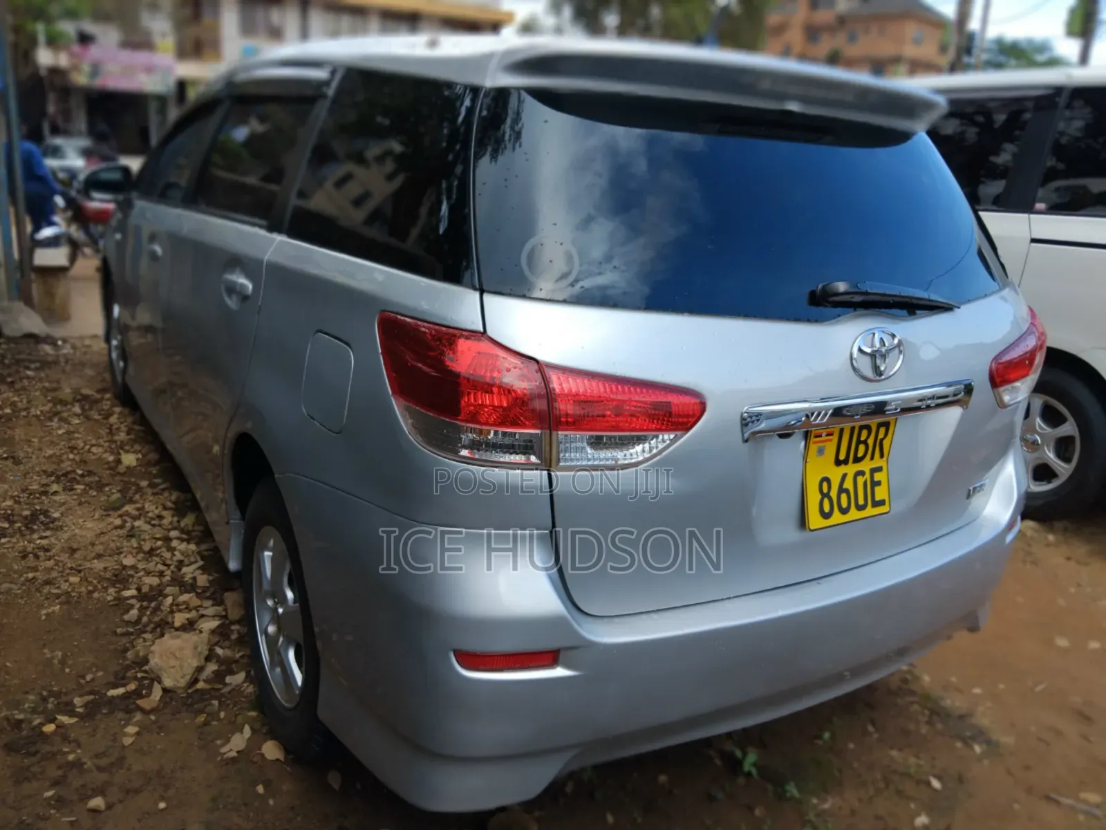 Toyota Wish 2010 Silver