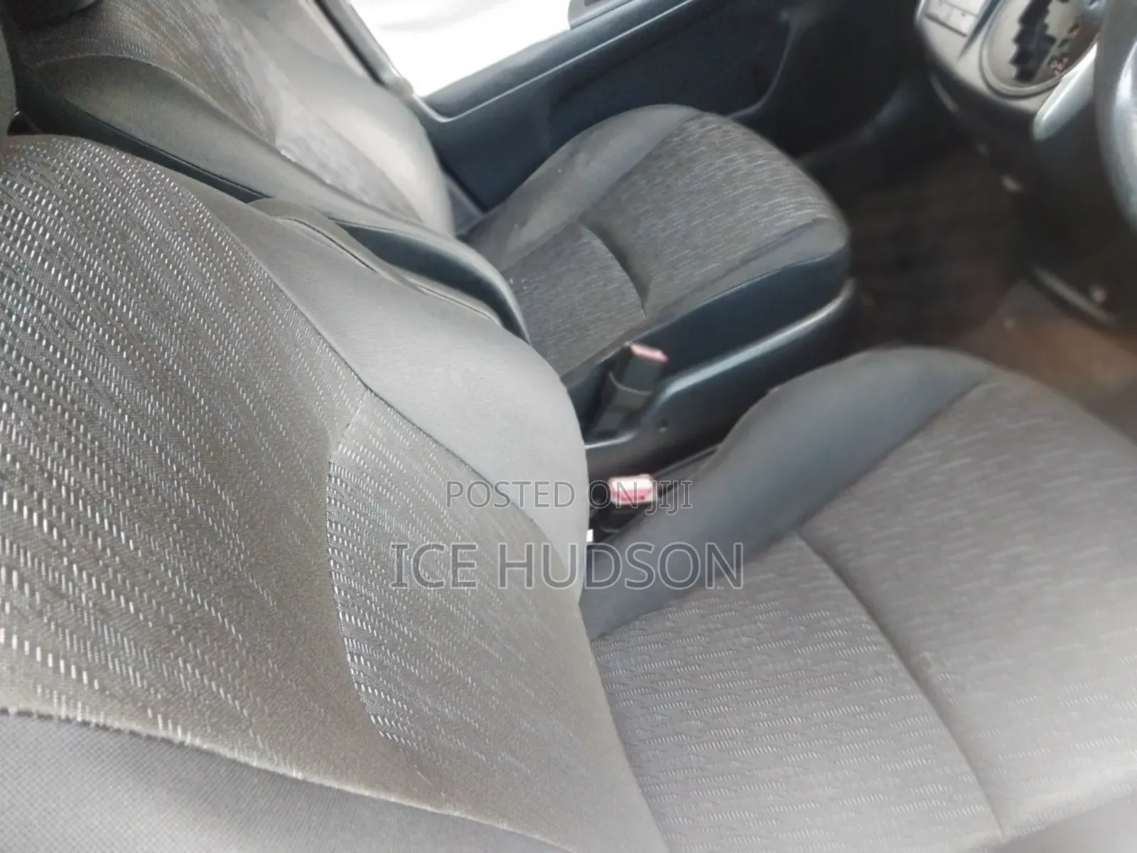 Toyota Wish 2010 Silver