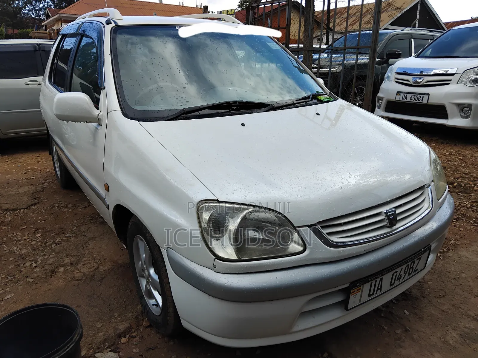 Toyota Raum 2003 White