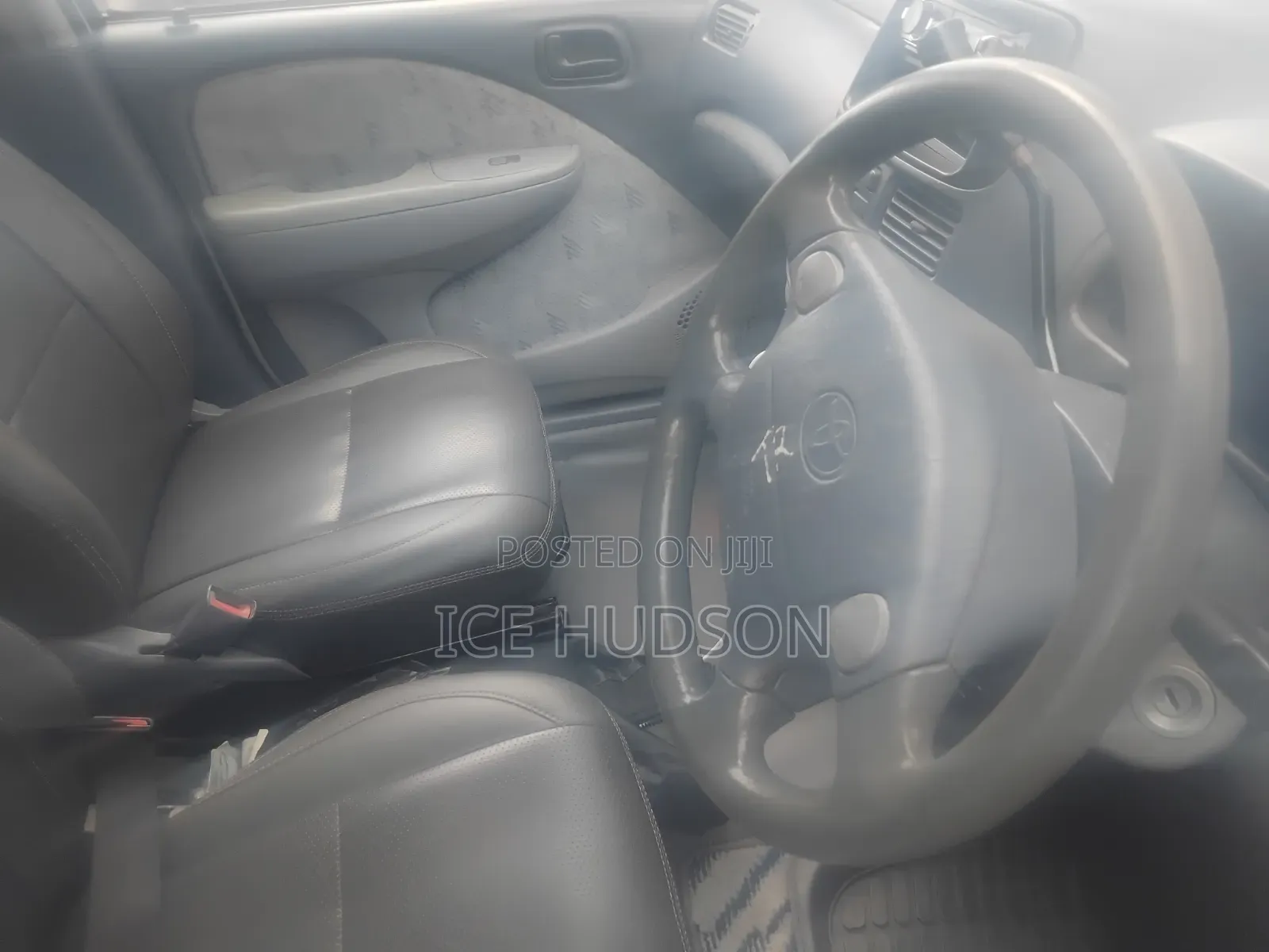 Toyota Raum 2003 White