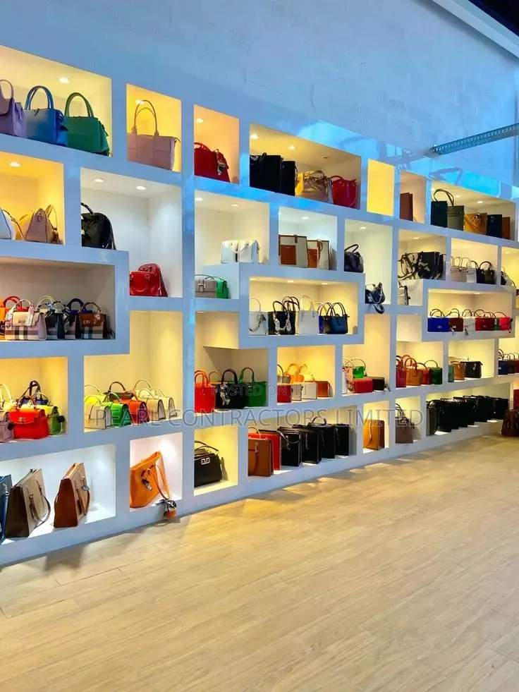 Boutiques, Shops and Shelves Installation and Set-Up Services