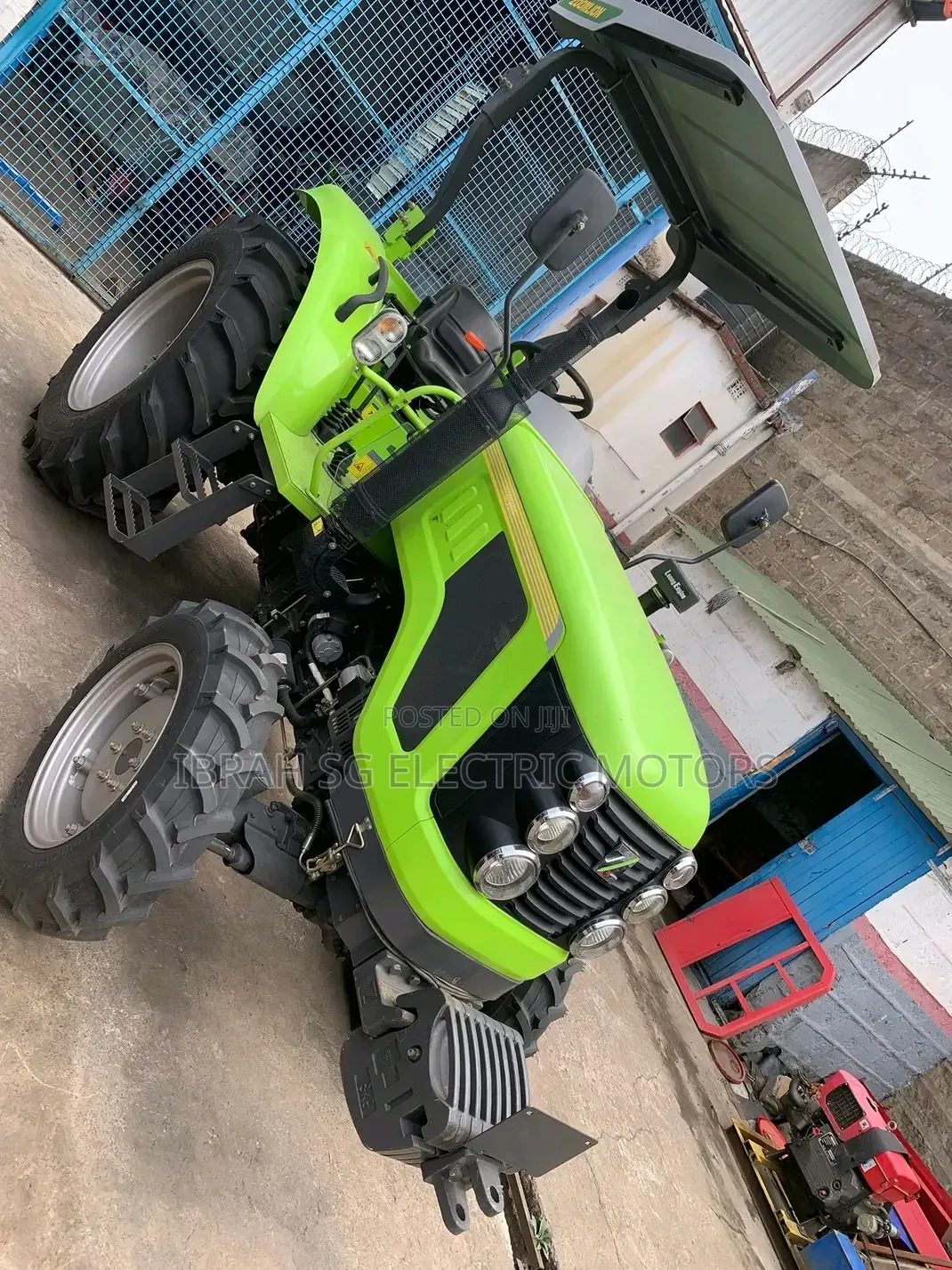 Heavy Duty Tractor With Disc Plough