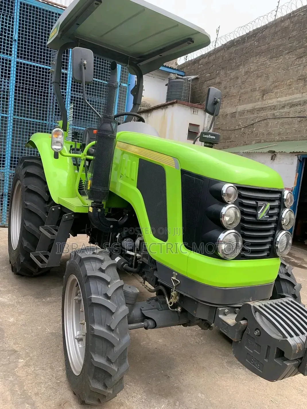 Heavy Duty Tractor With Disc Plough