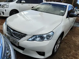 Toyota Mark X 2012 White