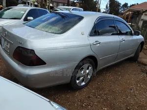 Toyota Crown Royale 2005 Silver
